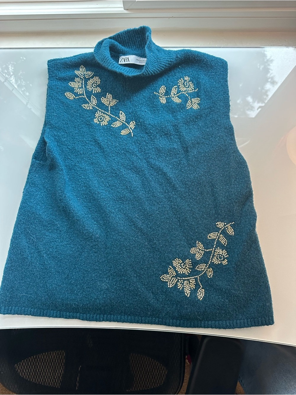 Zara Teal Sleeveless Turtleneck Sweater with Beaded Floral Accents size medium